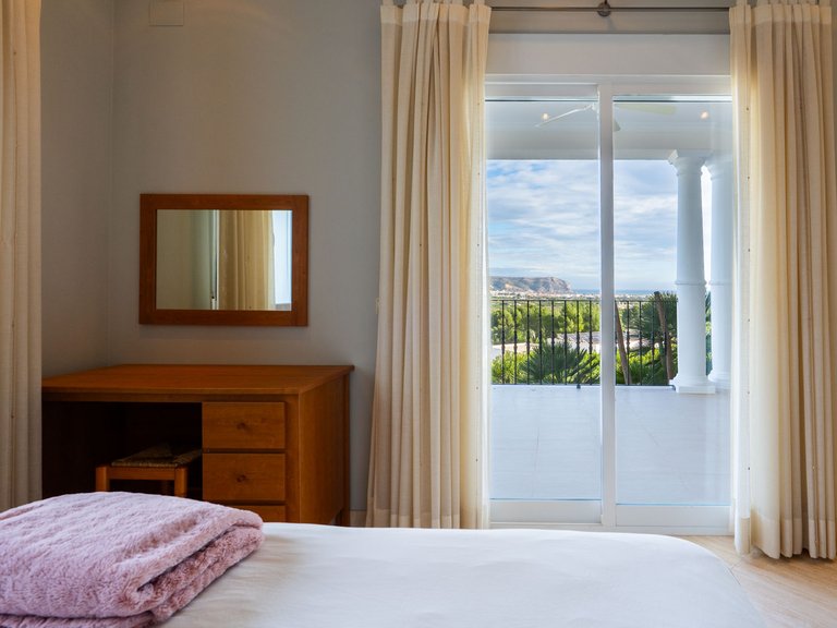 Villa for Sale in Javea, Alicante 26