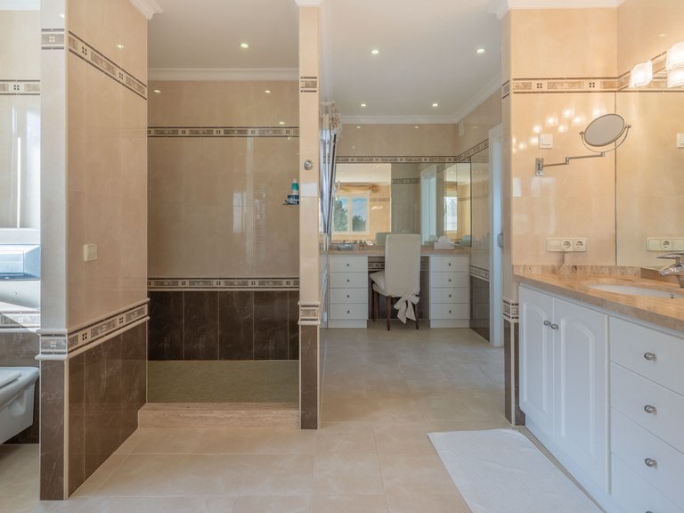 Villa for Sale in Javea, Alicante 42