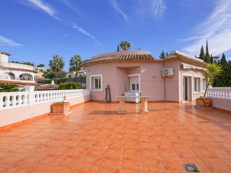 Apartment for Sale in Benissa, Alicante 2