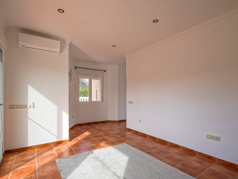 Apartment for Sale in Benissa, Alicante 4