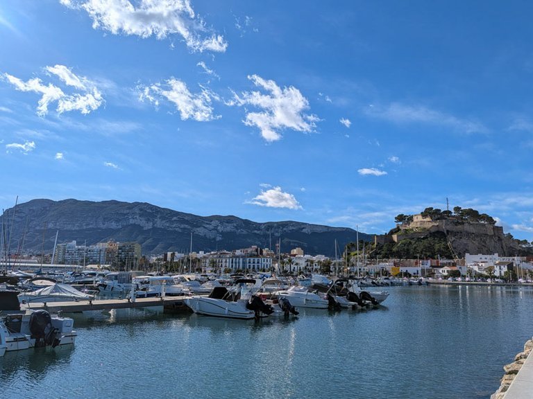 Apartment for Sale in Denia, Alicante 27
