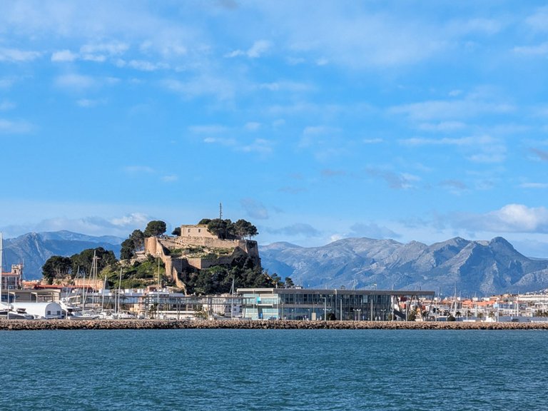 Apartment for Sale in Denia, Alicante 23