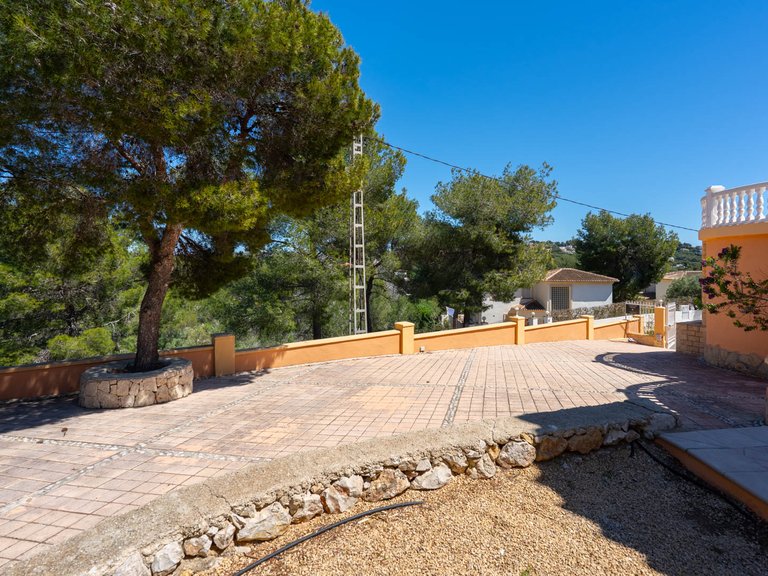 Villa for Sale in Javea, Alicante 32