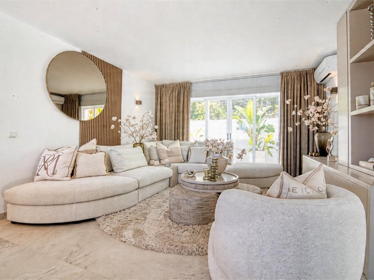 Villa for Sale in Javea, Alicante 11