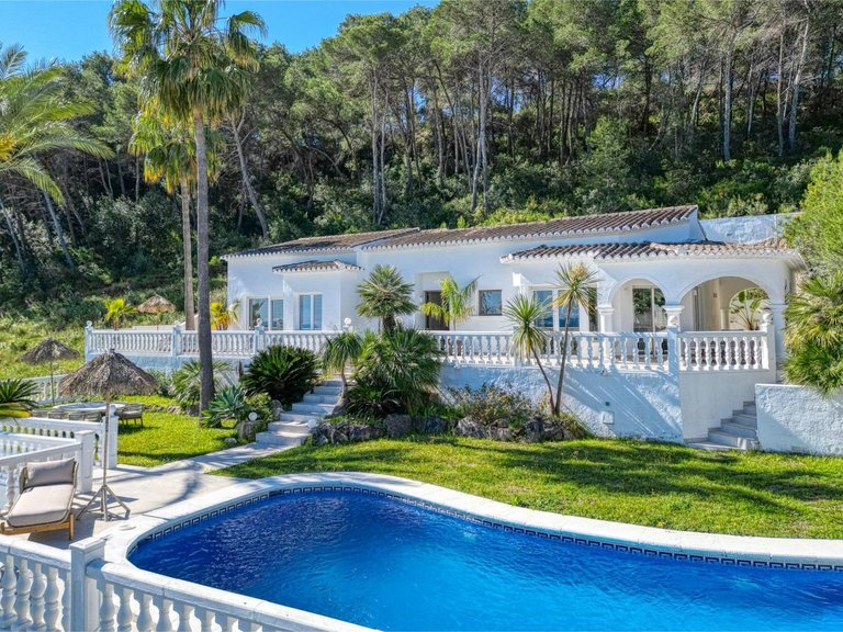 Villa for Sale in Javea, Alicante 1