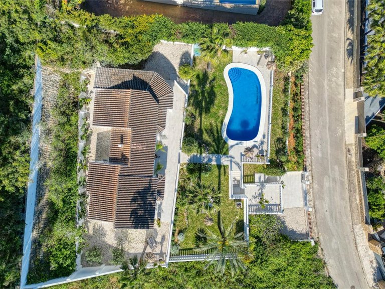 Villa for Sale in Javea, Alicante 35