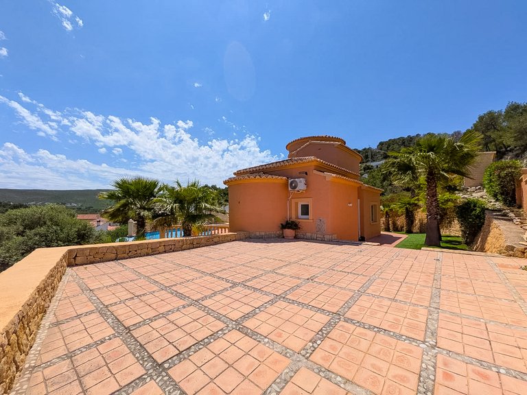 Villa for Sale in Javea, Alicante 35