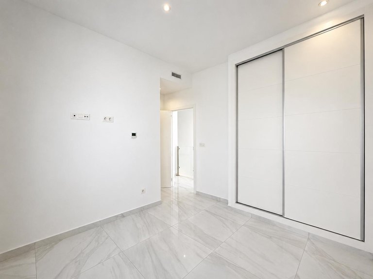 Villa for Sale in Polop, Alicante 5