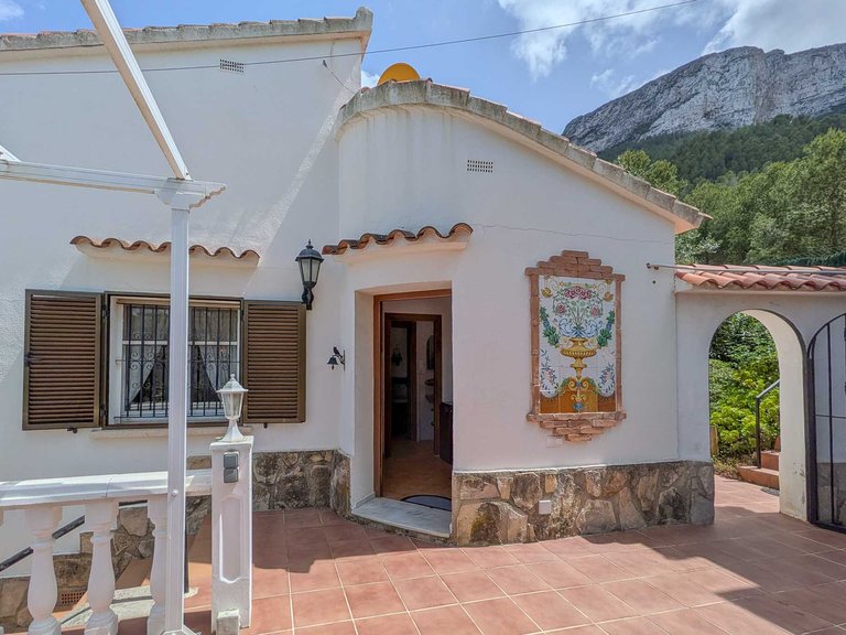 Villa for Sale in Denia, Alicante 28