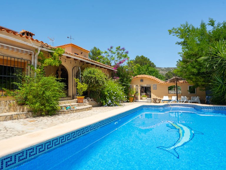 Villa for Sale in Castell De Castells, Alicante 5
