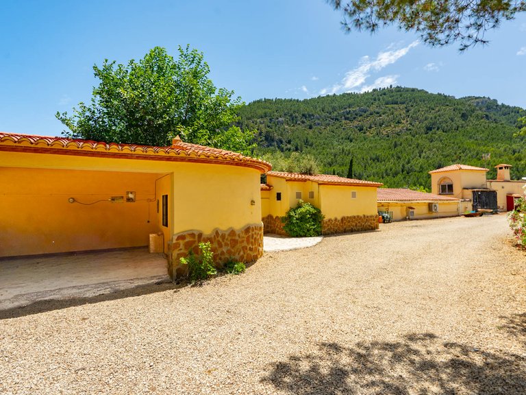 Villa for Sale in Castell De Castells, Alicante 50