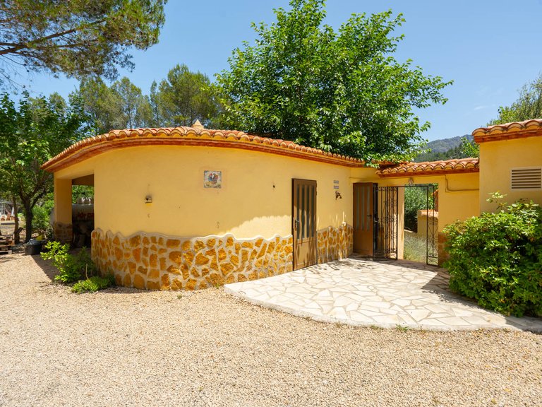 Villa for Sale in Castell De Castells, Alicante 46