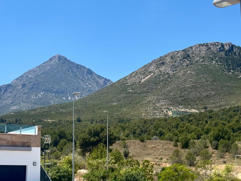 Villa for Sale in Polop, Alicante 32