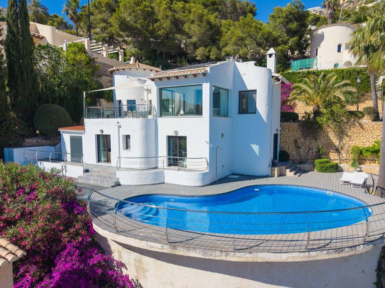 Villa for Sale in Altea, Alicante 1