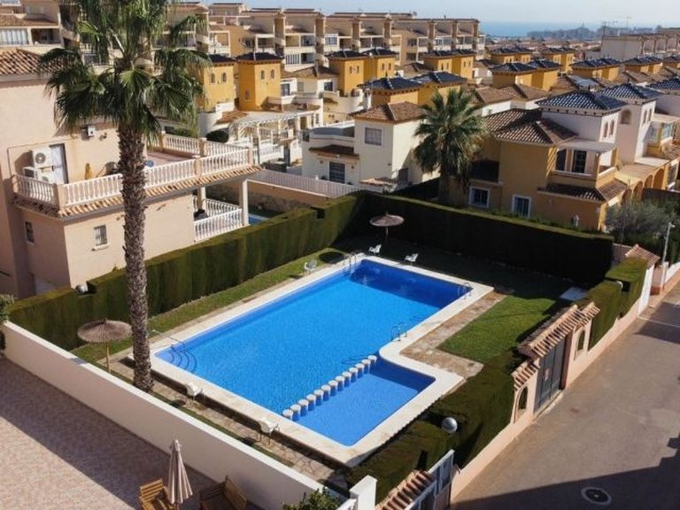 Villa for Sale in Costa Blanca Orihuela Costa, Alicante 5