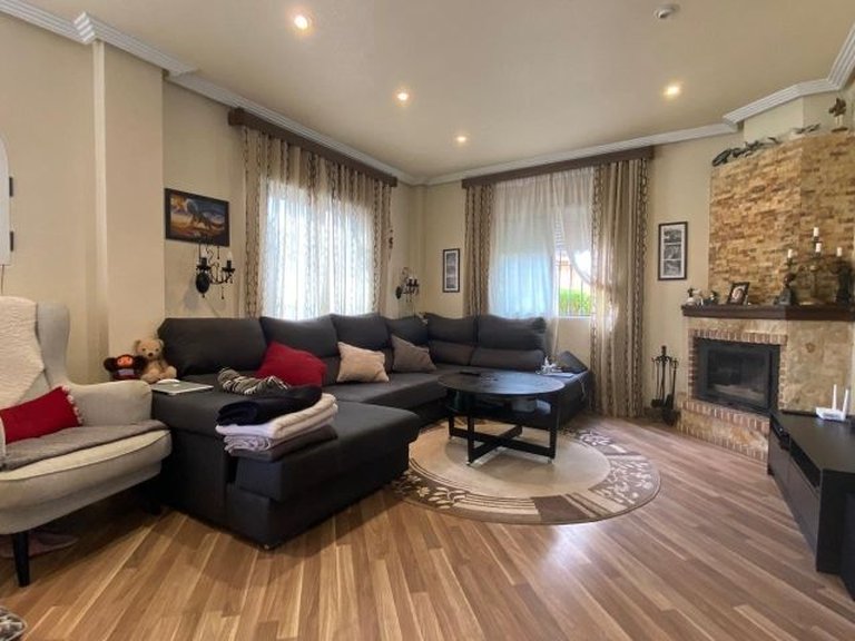 Villa for Sale in Costa Blanca Orihuela Costa, Alicante 25