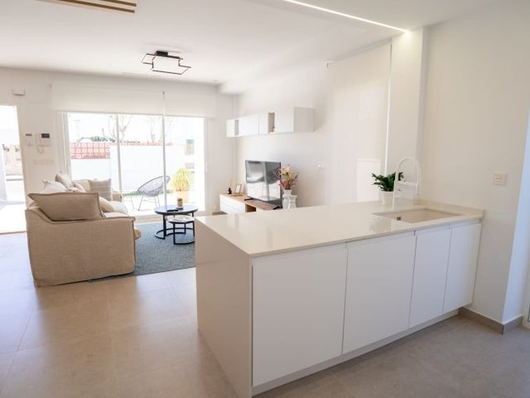 Villa for Sale in Pilar De La Horadada, Alicante 13