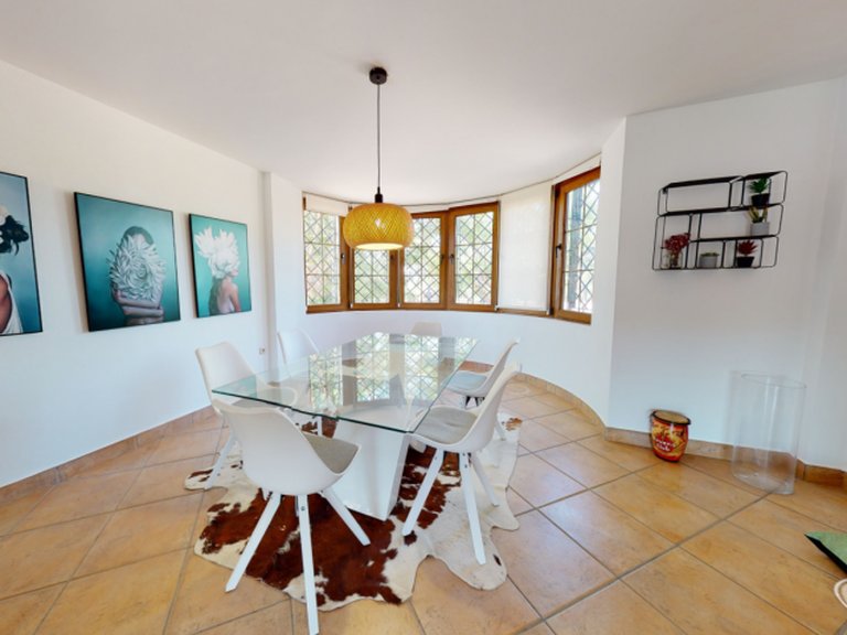 Villa for Sale in Elche, Alicante 33
