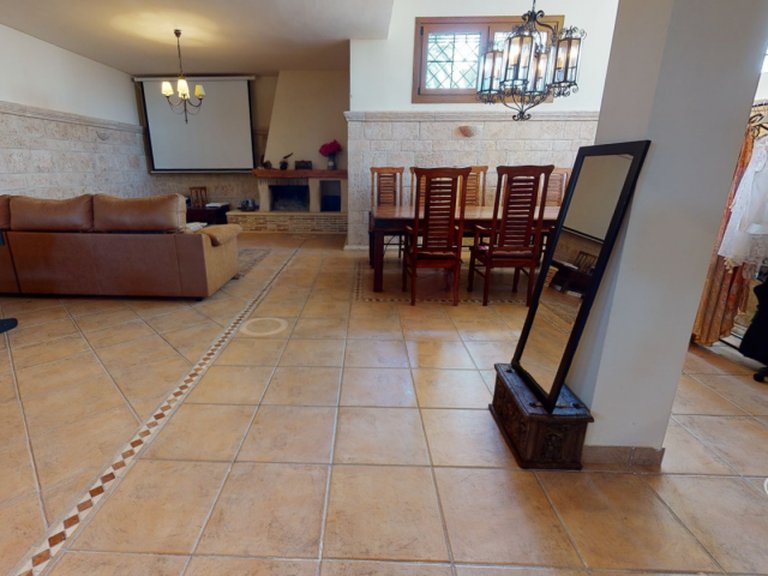 Villa for Sale in Elche, Alicante 37