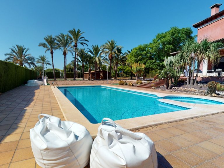 Villa for Sale in Costa Blanca Elche, Alicante 24