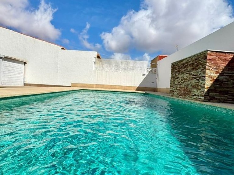 Villa for Sale in Costa Blanca Torrevieja, Alicante 3