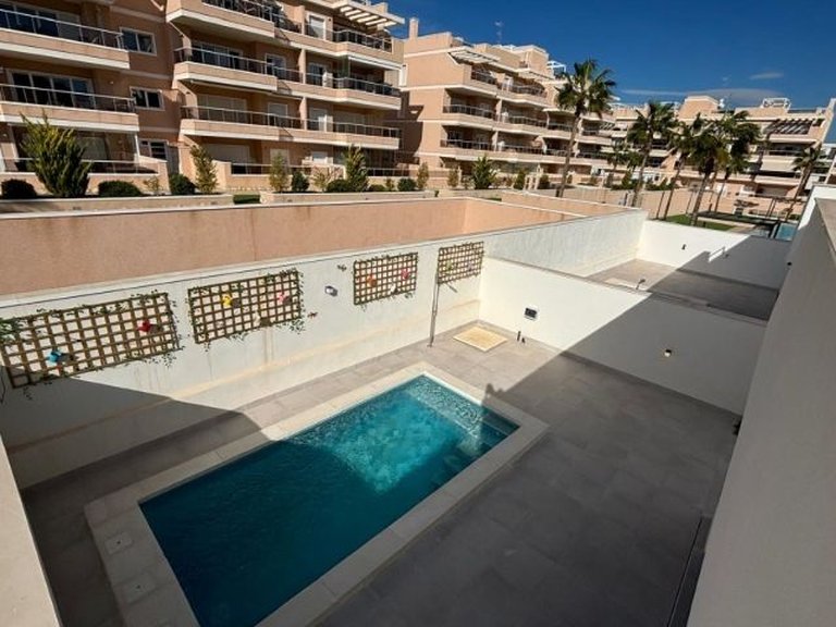 Villa for Sale in Costa Blanca Orihuela Costa, Alicante 24