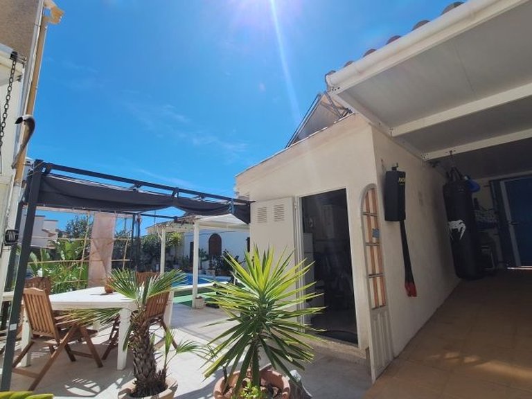 Villa for Sale in Costa Blanca Orihuela Costa, Alicante 6