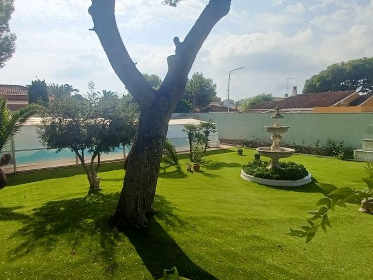 Villa for Sale in Costa Blanca Orihuela Costa, Alicante 39