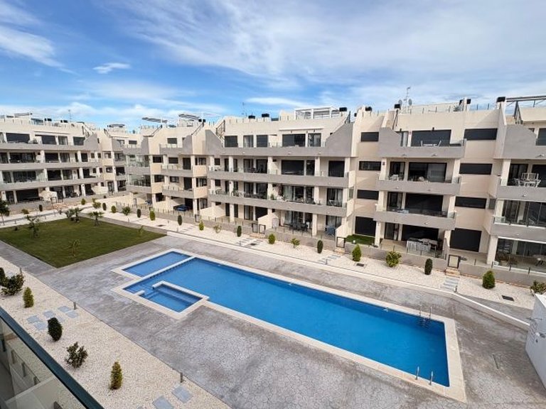 Apartment for Sale in Costa Blanca Orihuela Costa, Alicante 2
