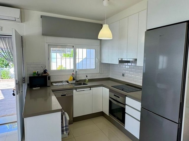 Villa for Sale in Costa Blanca Torrevieja, Alicante 11