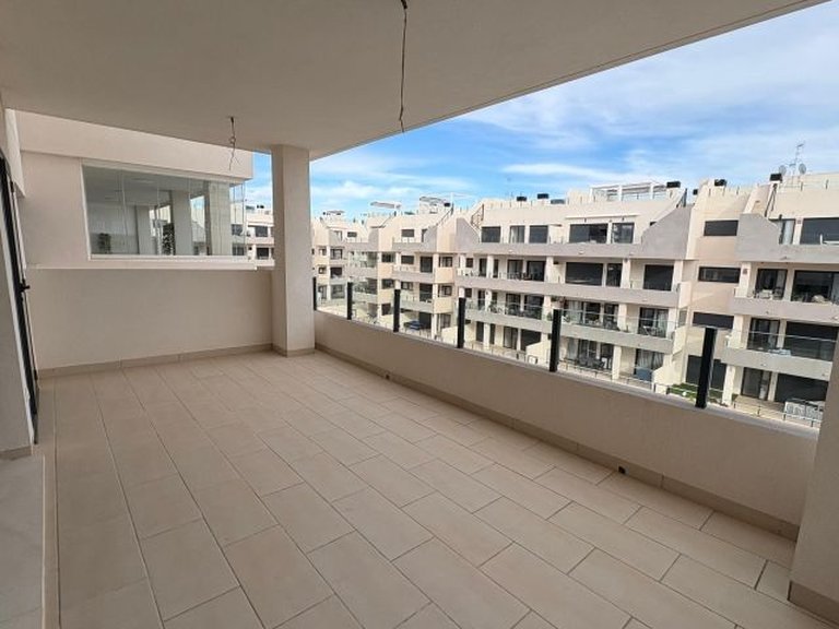 Apartment for Sale in Costa Blanca Orihuela Costa, Alicante 5