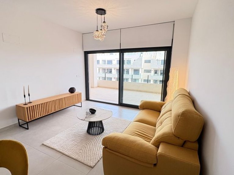 Apartment for Sale in Costa Blanca Orihuela Costa, Alicante 7