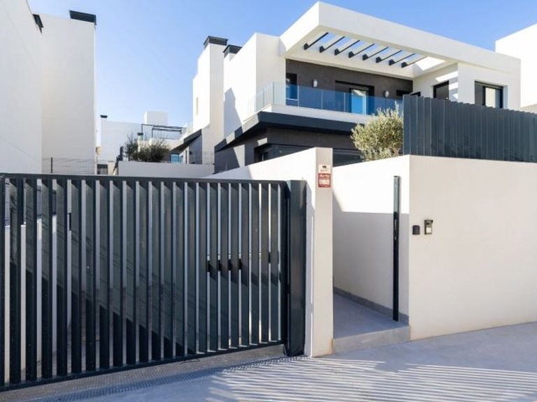 Villa for Sale in Inland Algorfa, Alicante 14