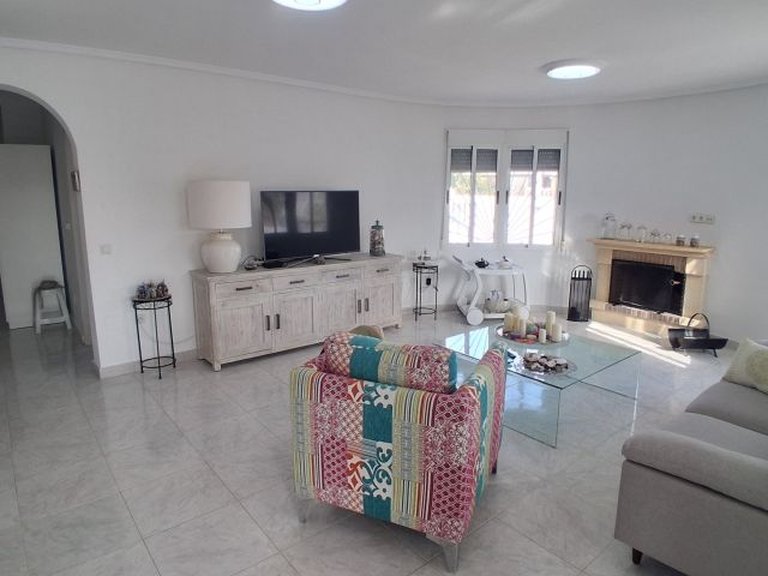 Villa for Sale in Inland Rojales, Alicante 13