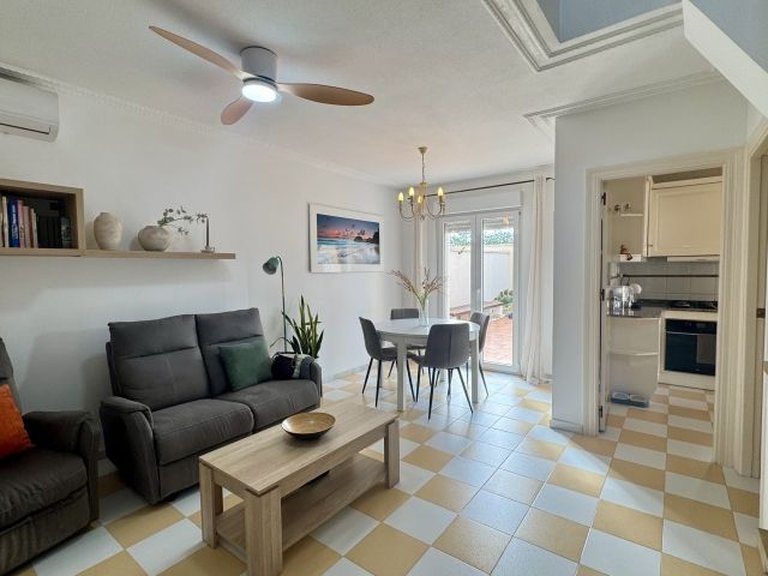 Villa for Sale in Costa Blanca Torrevieja, Alicante 23