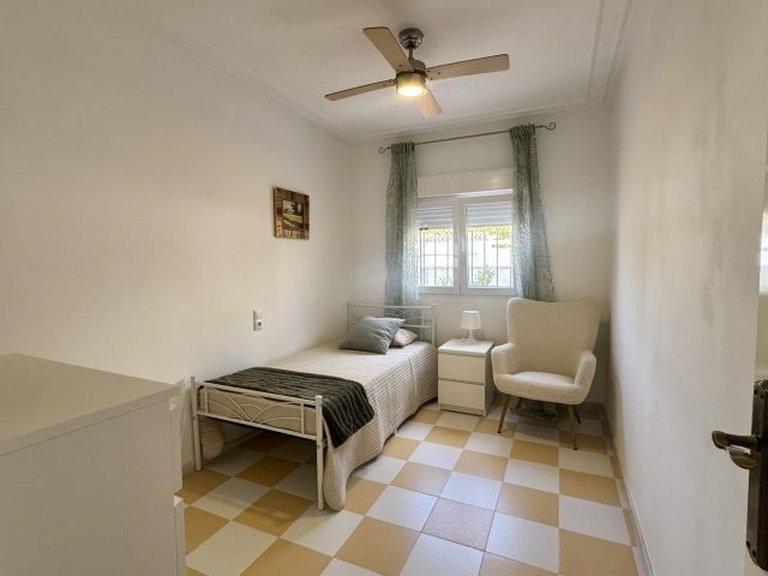 Villa for Sale in Costa Blanca Torrevieja, Alicante 36