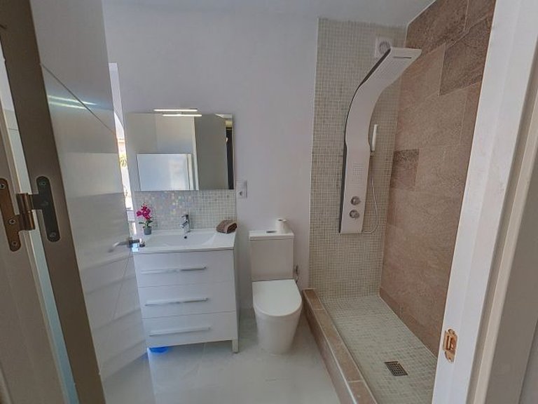 Villa for Sale in Costa Blanca Ciudad Quesada, Alicante 32
