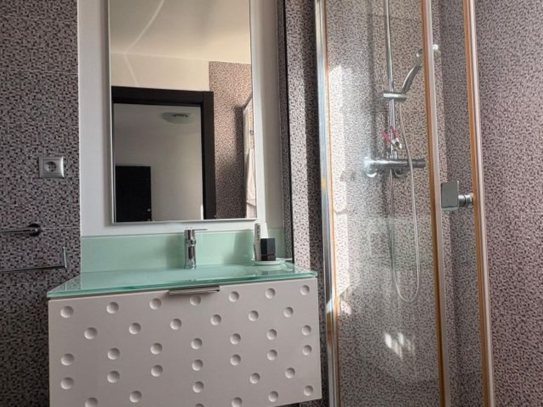 Apartment for Sale in Costa Blanca Torrevieja, Alicante 29