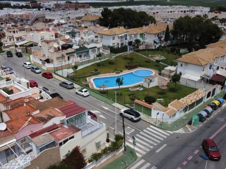 Town House for Sale in Torrevieja, Alicante 2