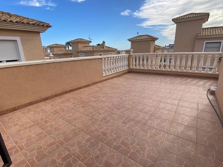 Villa for Sale in Costa Blanca Orihuela Costa, Alicante 29