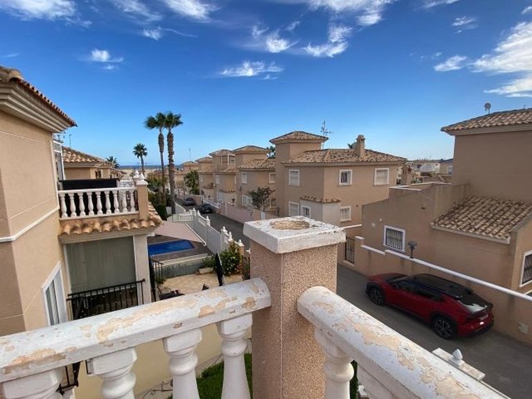 Villa for Sale in Costa Blanca Orihuela Costa, Alicante 38