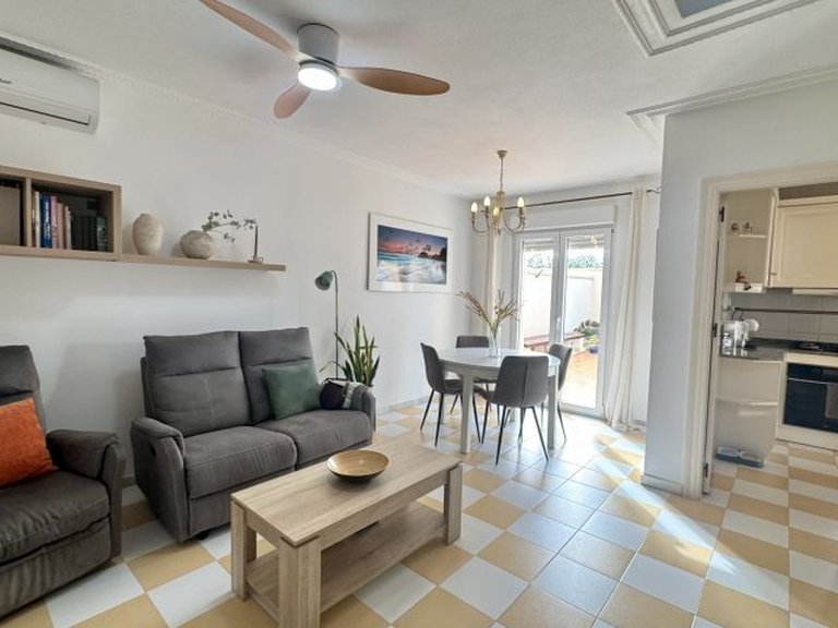 Villa for Sale in Costa Blanca Torrevieja, Alicante 18