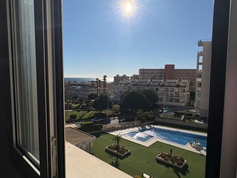 Apartment for Sale in Costa Blanca Torrevieja, Alicante 38