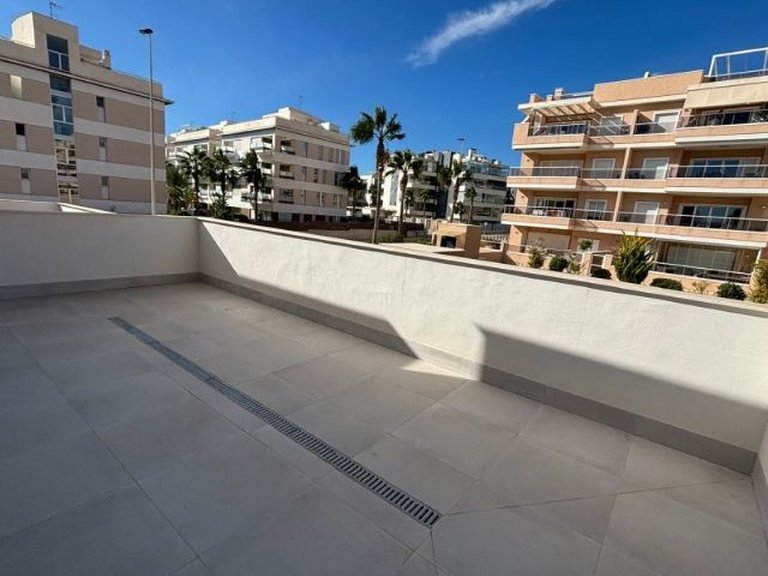 Villa for Sale in Costa Blanca Orihuela Costa, Alicante 25