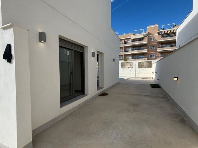 Villa for Sale in Costa Blanca Orihuela Costa, Alicante 27