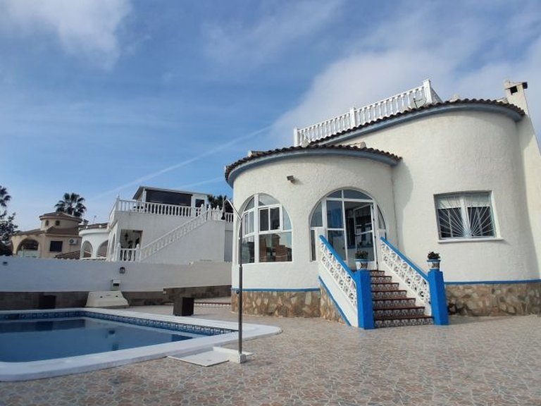 Villa for Sale in Inland Rojales, Alicante 31