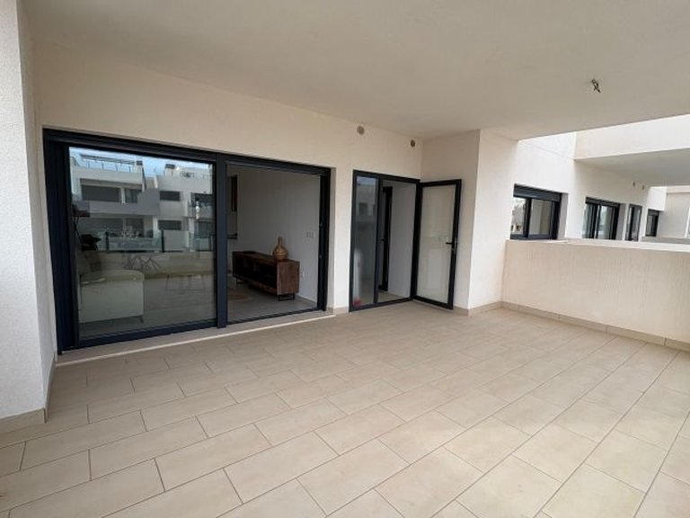Apartment for Sale in Costa Blanca Orihuela Costa, Alicante 3