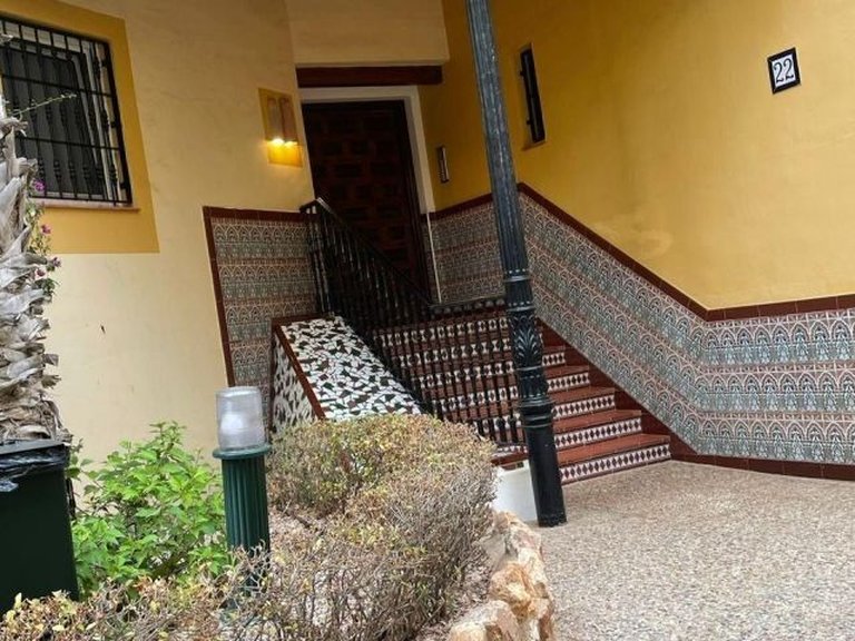 Apartment for Sale in Costa Blanca Torrevieja, Alicante 4