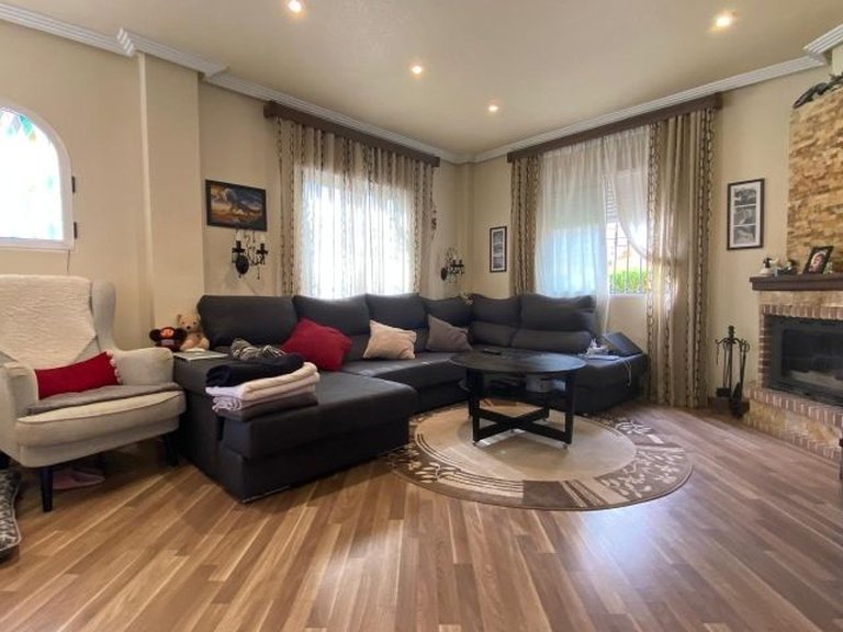 Villa for Sale in Costa Blanca Orihuela Costa, Alicante 17