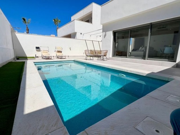 Villa for Sale in Costa Blanca Orihuela Costa, Alicante 2